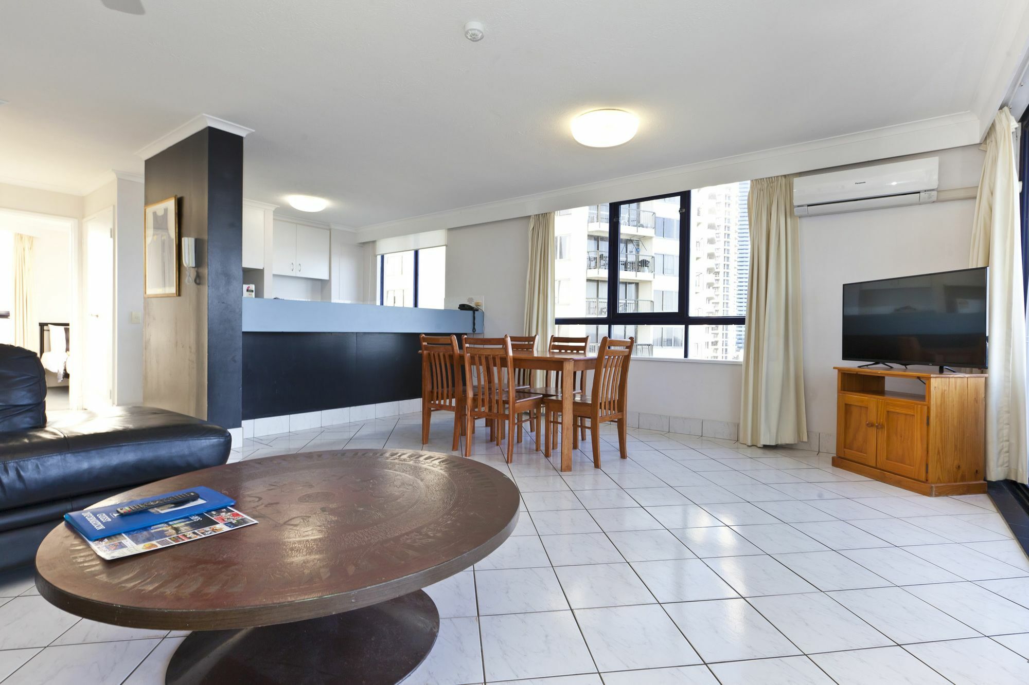 Surf Regency Lejlighedshotel Gold Coast Eksteriør billede