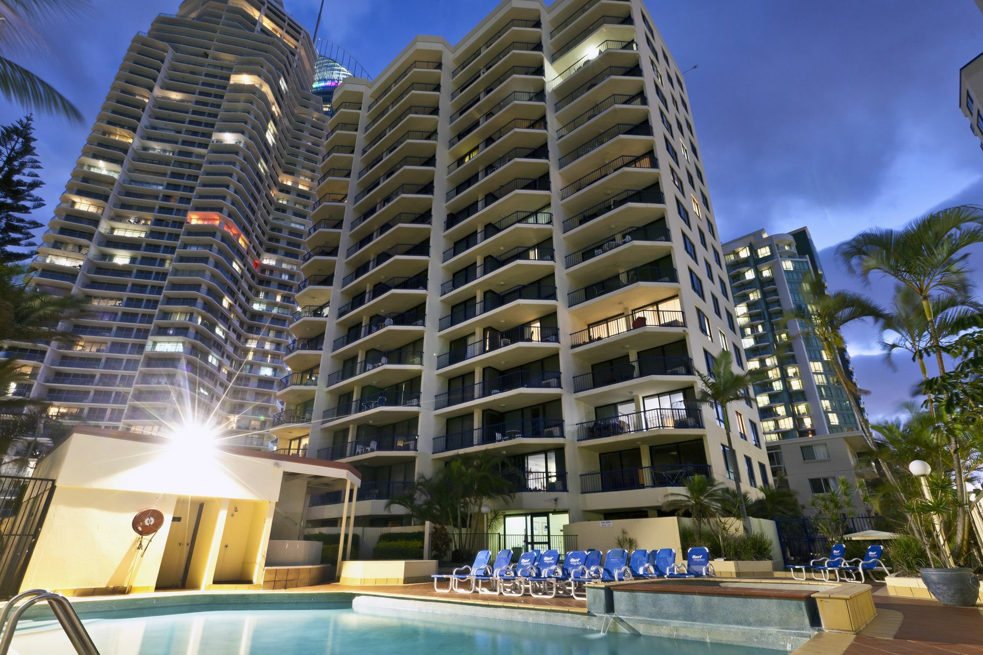 Surf Regency Lejlighedshotel Gold Coast Eksteriør billede
