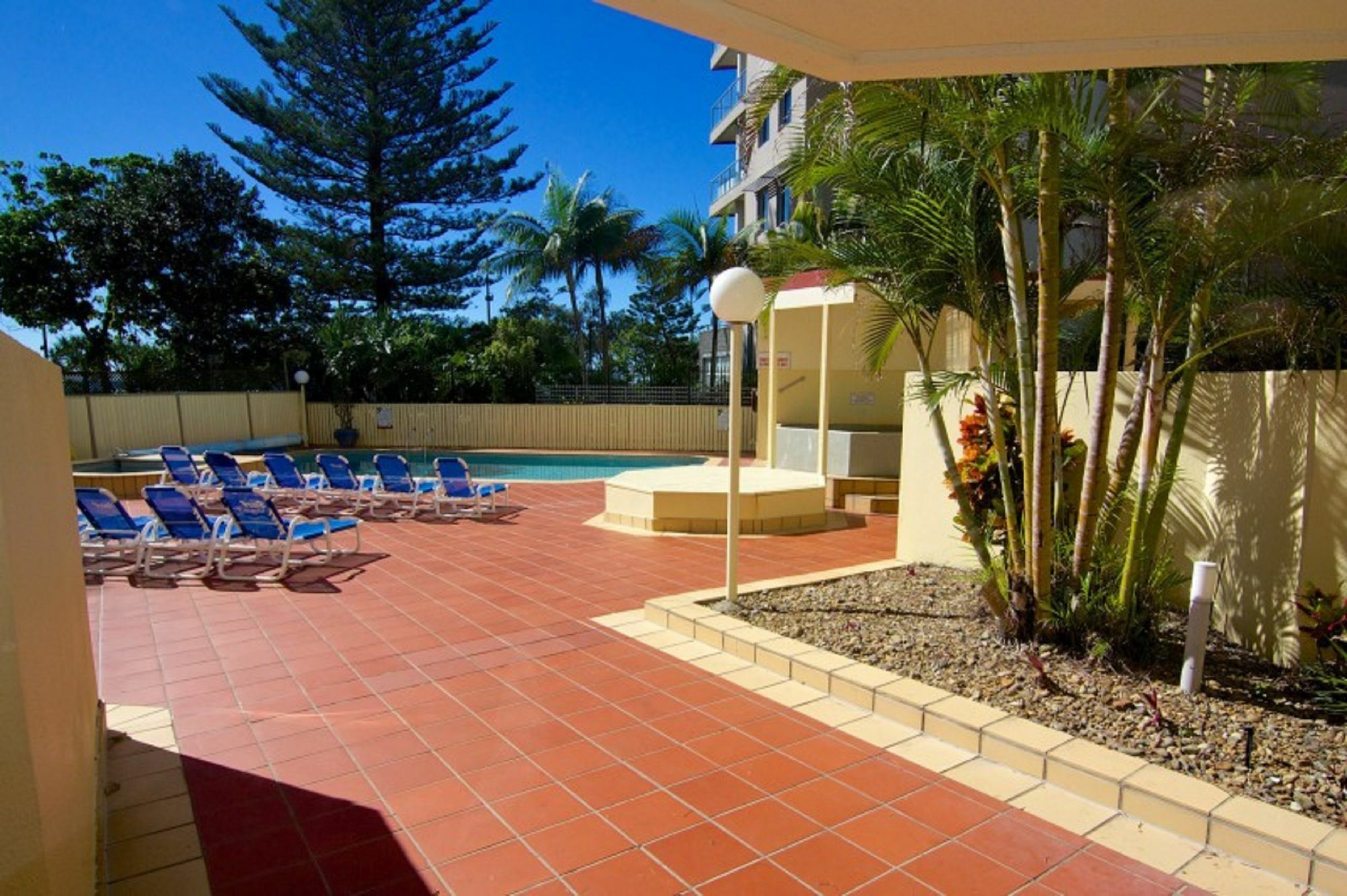 Surf Regency Lejlighedshotel Gold Coast Eksteriør billede